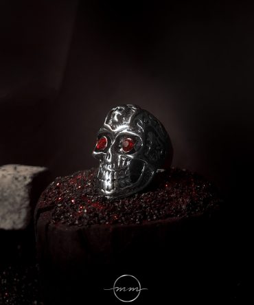 انگشتر مردانه اسکلت از جنس استیل با چشم های قرمز