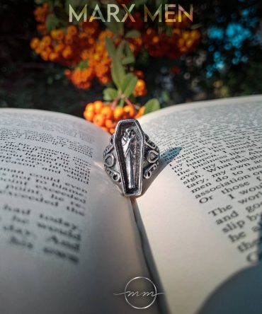 انگشتر مردانه تابوت نقره ای از جنس استیل